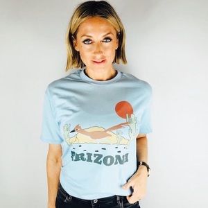 Vintage Arizona Desert Roadrunner Tee Top unisex
